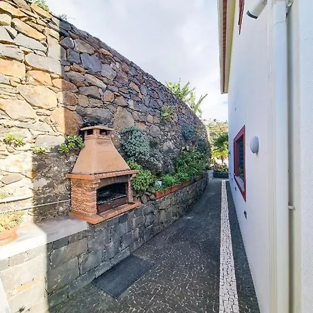 Casa Da Ladeira Tatil Evi Fajã da Ovelha