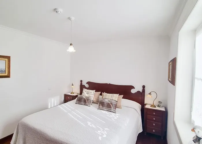 Casa Da Ladeira Hébergement de vacances Fajã da Ovelha