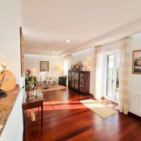 Casa Da Ladeira بيت للعطل Fajã da Ovelha