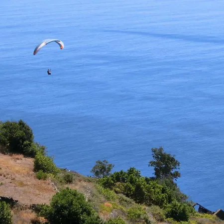 Casa Da Ladeira * Fajã da Ovelha